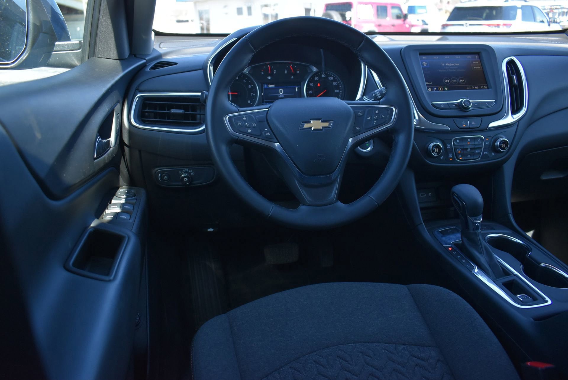 Used 2024 Chevrolet Equinox LT image 18