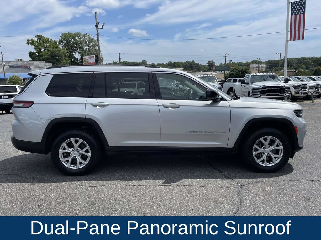Used 2023 Jeep Grand Cherokee L Limited AWD/4WD image 11