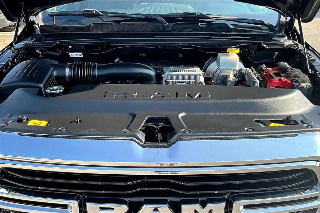 Used 2019 RAM 1500 Big Horn AWD/4WD image 9