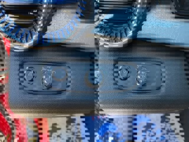 New 2026 Chevrolet Trax LT w/ Driver Confidence Package FWD image 24