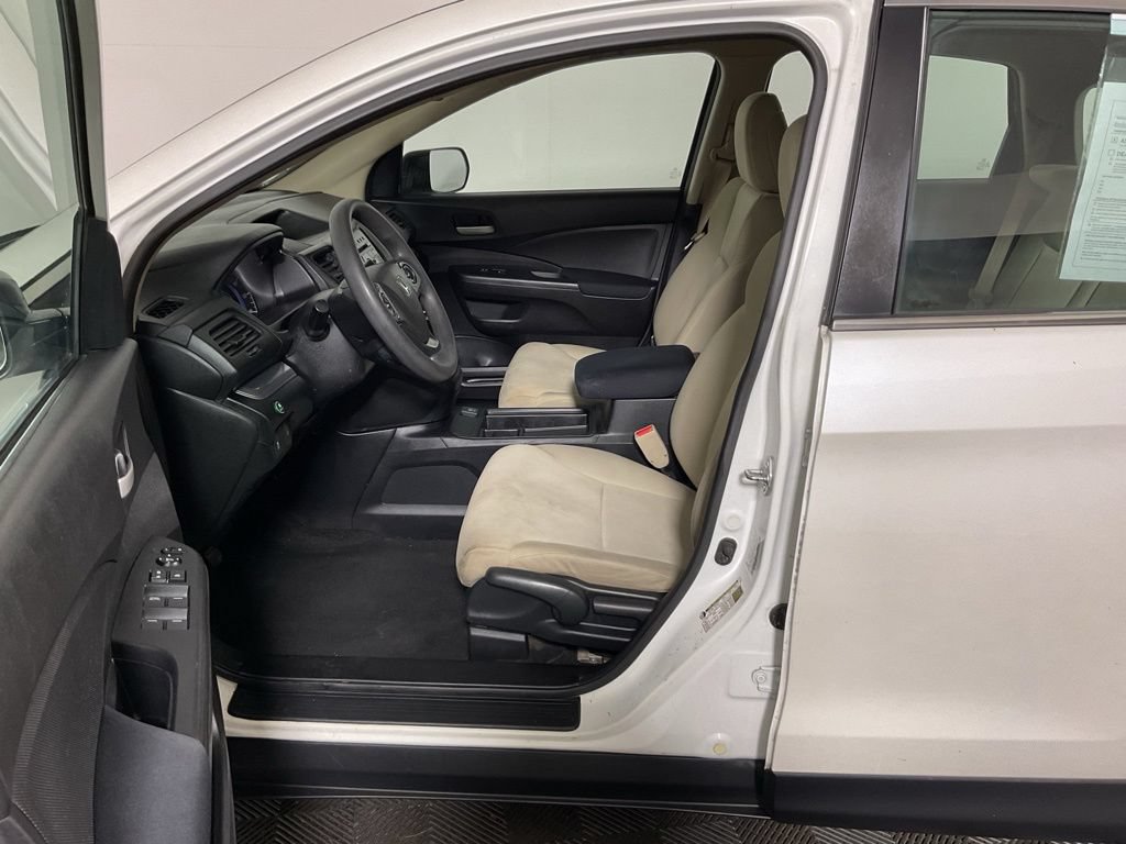 Used 2015 Honda CR-V LX image 17