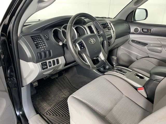 Used 2012 Toyota Tacoma PreRunner w/ SR5 Pkg RWD image 3
