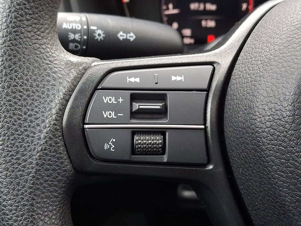 Used 2023 Honda Accord EX image 21