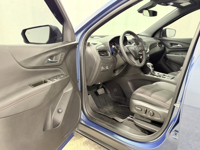Used 2024 Chevrolet Equinox RS w/ LPO, Floor Liner Package FWD image 12