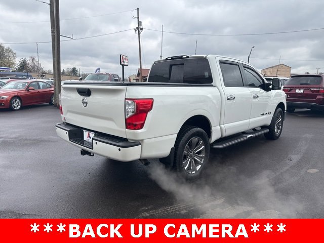 Used 2018 Nissan Titan SL w/ Chrome Package image 3