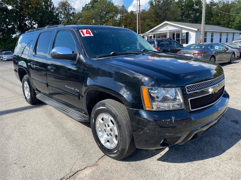 Used 2014 Chevrolet Suburban LT AWD/4WD image 5
