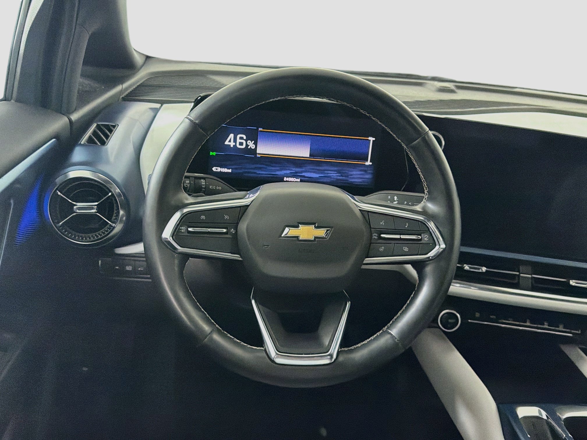 Used 2024 Chevrolet Equinox EV LT FWD image 17