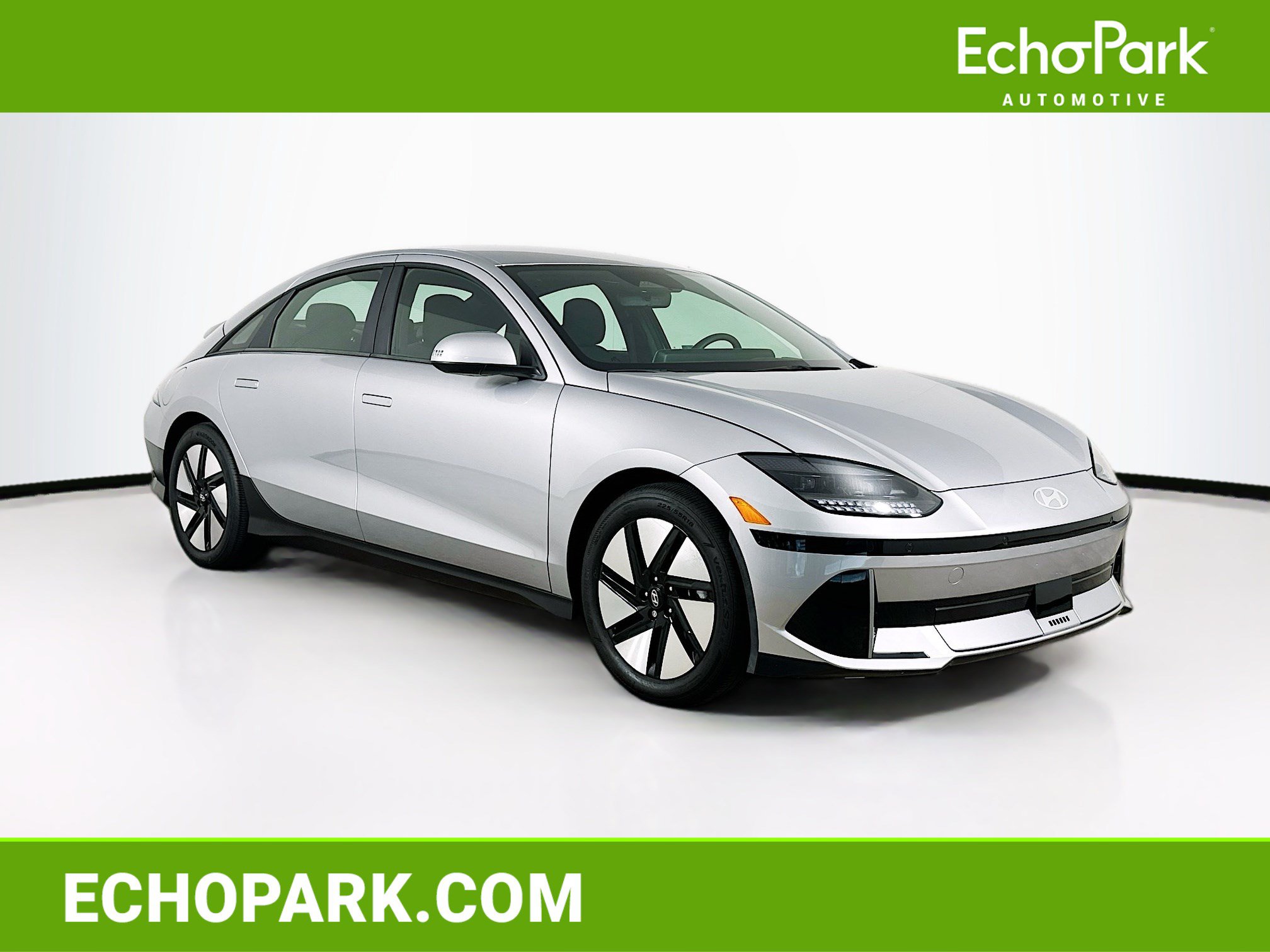 Used 2024 Hyundai Ioniq 6 SE RWD image 1