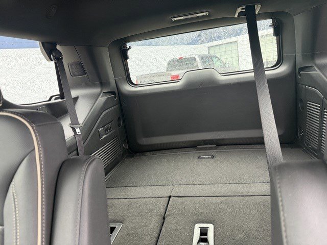 Used 2024 Chevrolet Tahoe Premier image 16