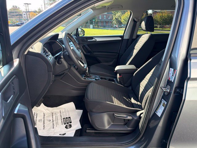 Used 2023 Volkswagen Tiguan S AWD/4WD image 13