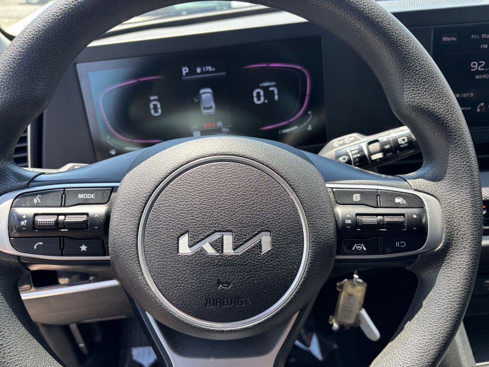 Used 2024 Kia Sportage LX FWD image 27