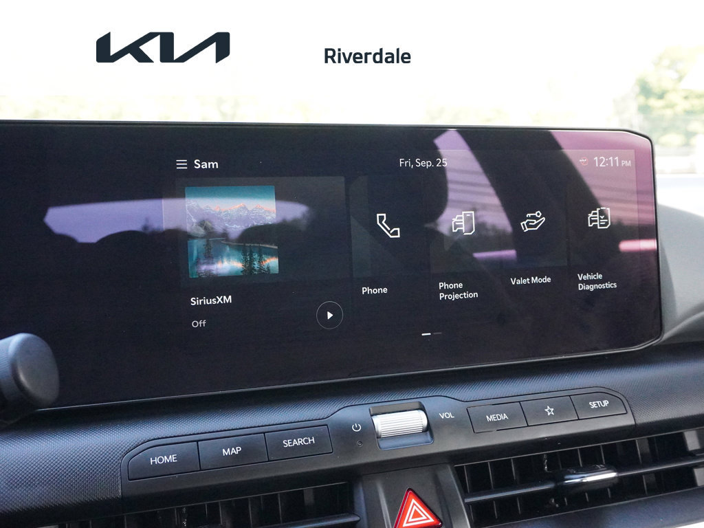Used 2025 Kia K4 FWD image 41