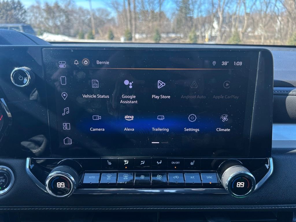 Used 2024 Chevrolet Colorado LT w/ LT Convenience Package II image 26