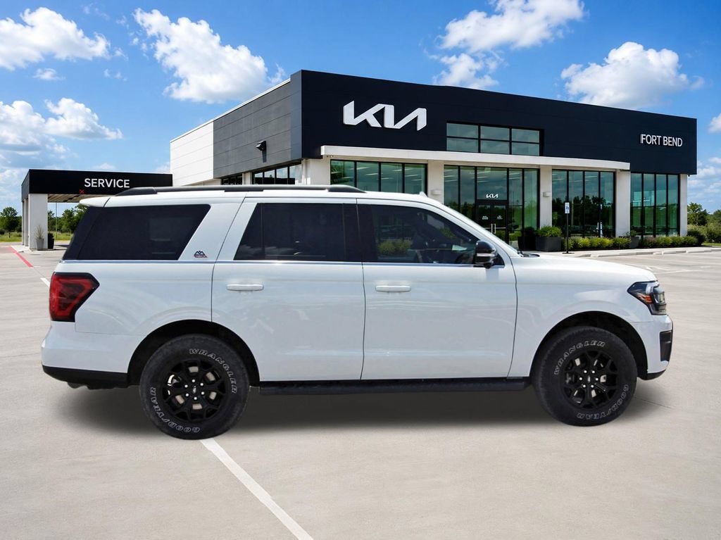 Used 2024 Ford Expedition Timberline AWD/4WD image 4