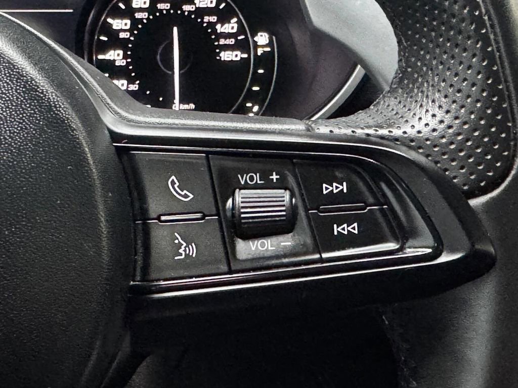 Used 2023 Alfa Romeo Stelvio Sprint image 29