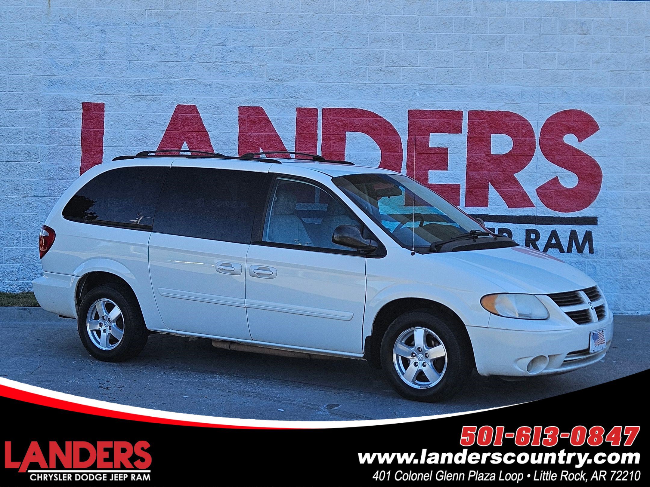 Used 2007 Dodge Grand Caravan SXT image 1