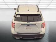 Used 2023 Ford Explorer XLT w/ Equipment Group 202A image 9