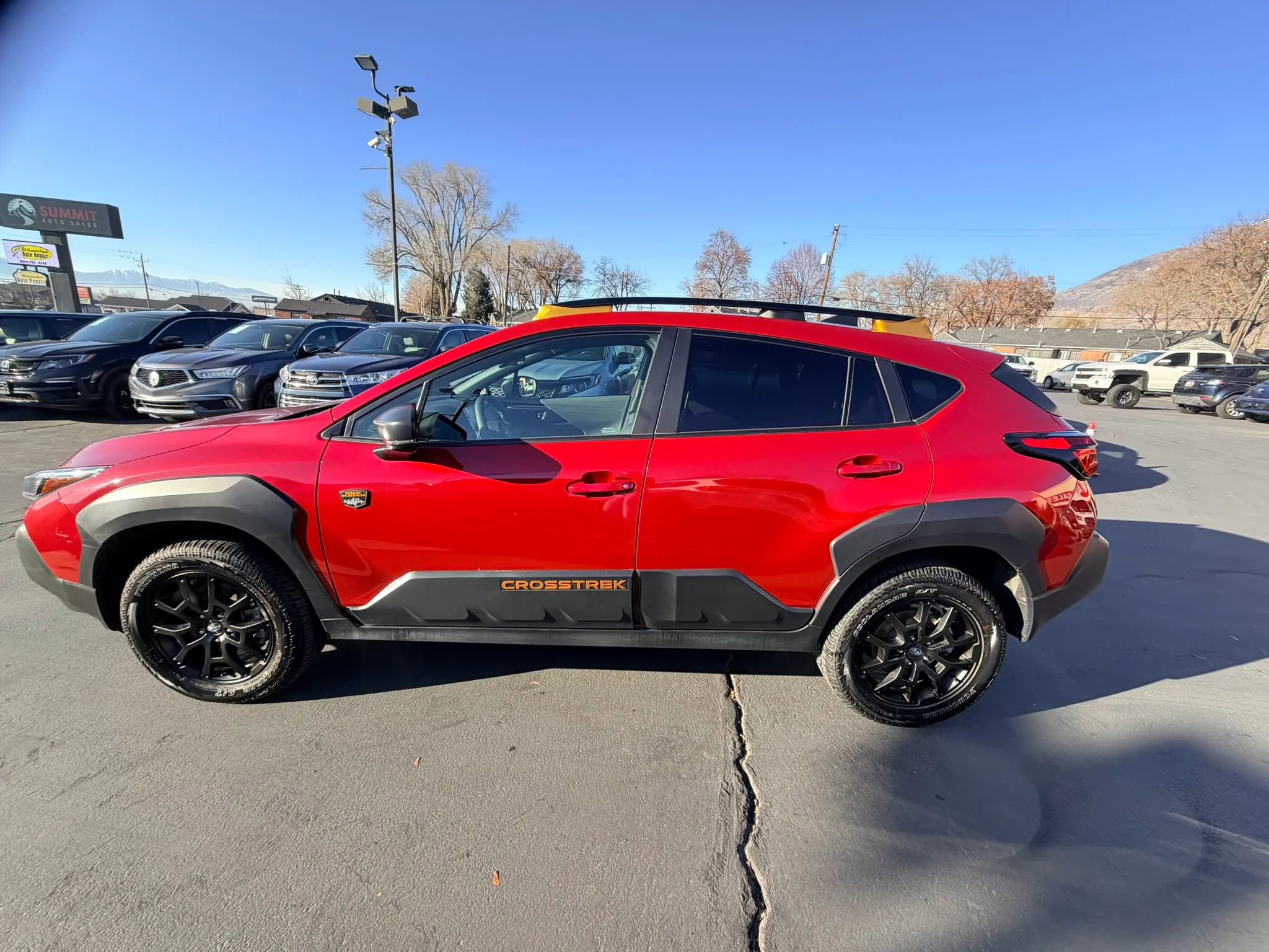 Used 2024 Subaru Crosstrek 2.5i Wilderness w/ Wilderness Package image 7