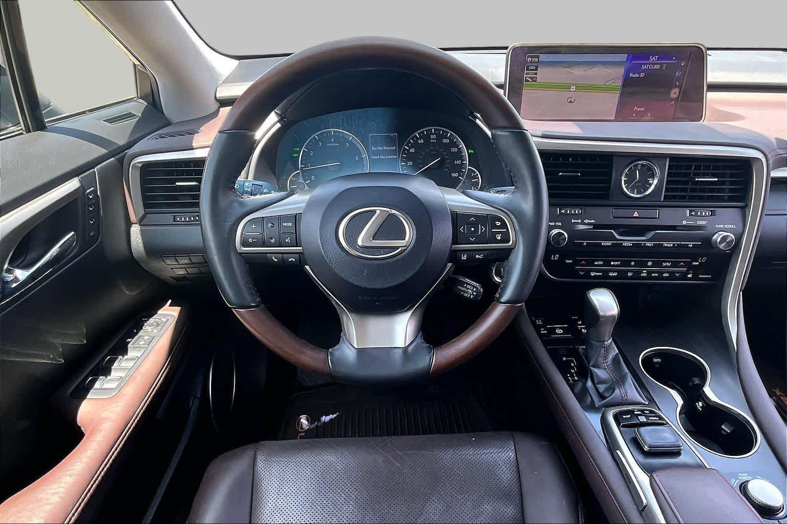 Used 2016 Lexus RX 350 AWD w/ Premium Package image 6