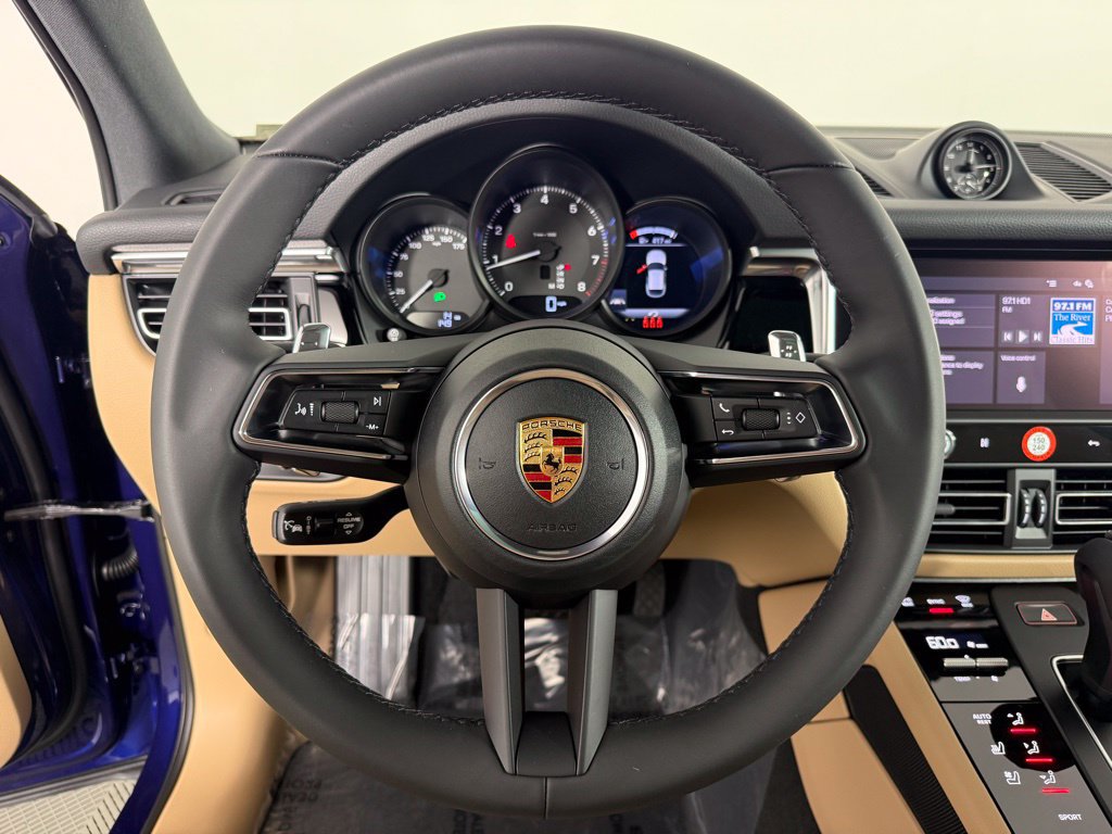 New 2026 Porsche Macan AWD/4WD image 28