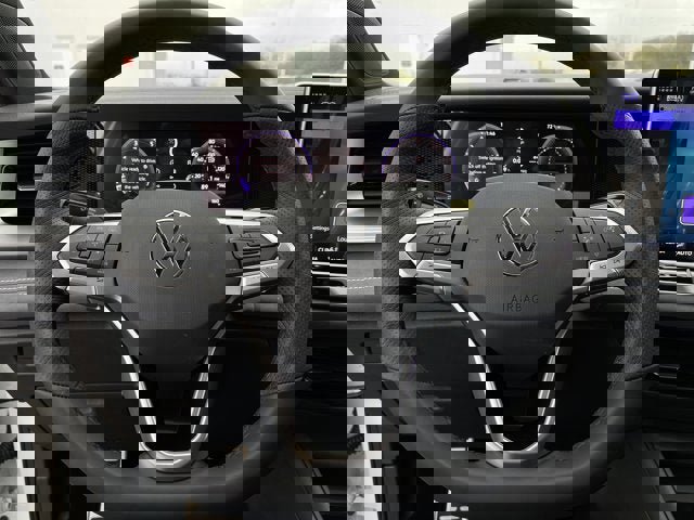 New 2026 Volkswagen Tiguan SE R-Line image 16