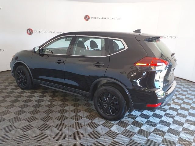 Used 2018 Nissan Rogue S AWD/4WD image 7