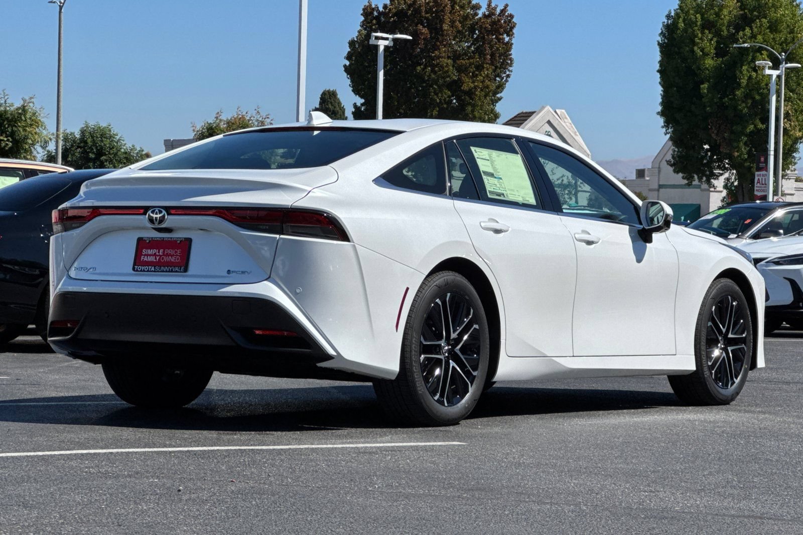New 2026 Toyota Mirai RWD image 3