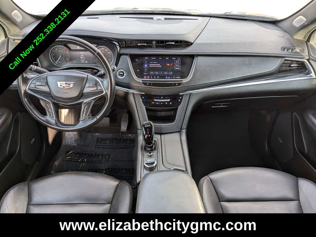 Used 2023 Cadillac XT5 Premium Luxury image 17