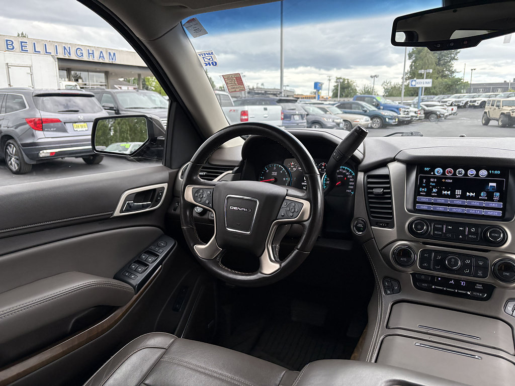 Used 2019 GMC Yukon XL Denali w/ Open Road Package AWD/4WD image 22