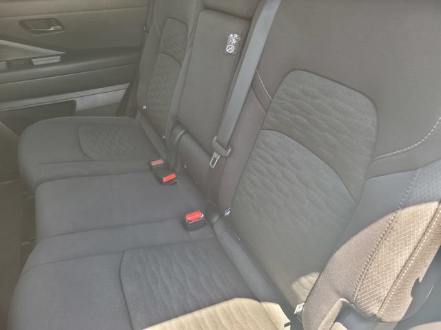 Certified 2025 Nissan Pathfinder SV FWD image 15