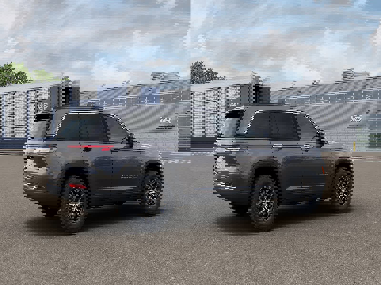 New 2025 Jeep Grand Cherokee Limited image 4
