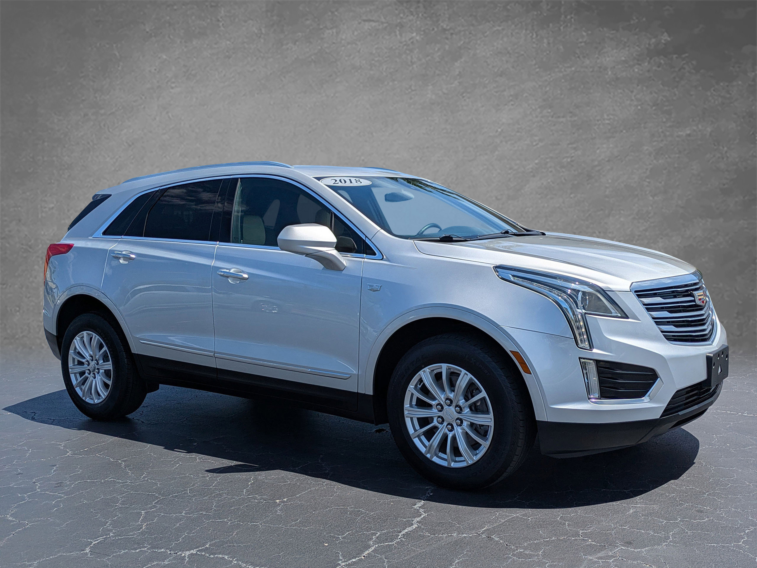 Used 2018 Cadillac XT5 FWD image 7