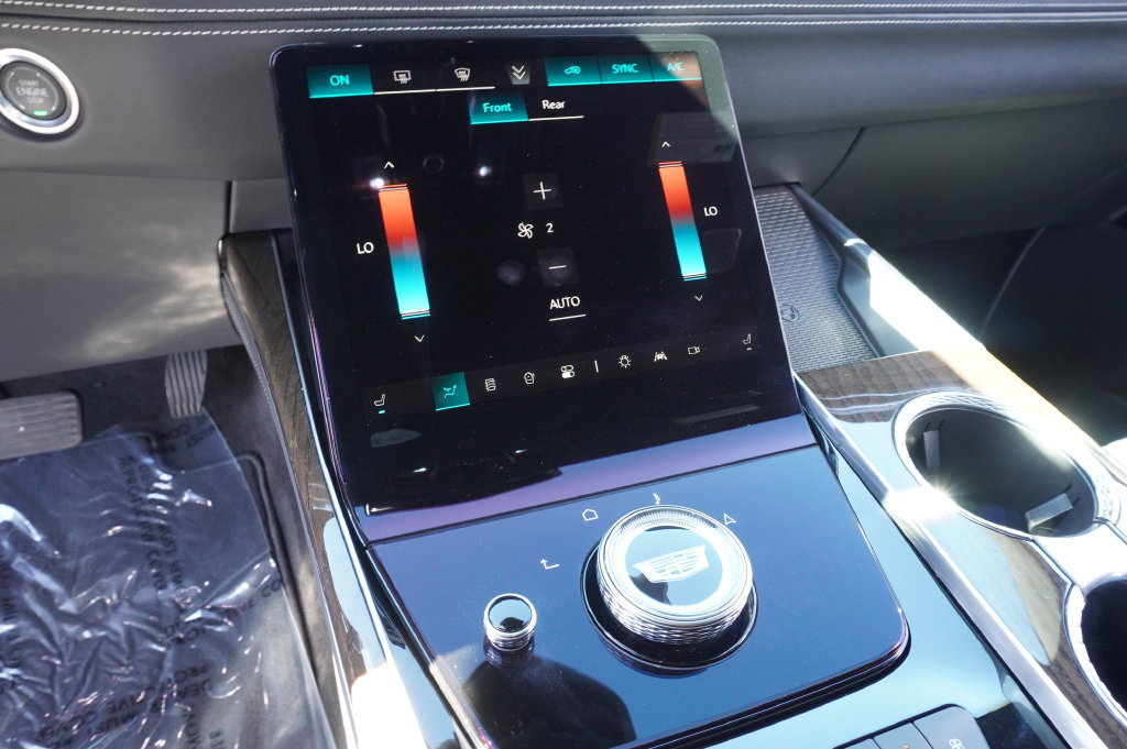 Certified 2025 Cadillac Escalade Sport Platinum AWD/4WD image 26