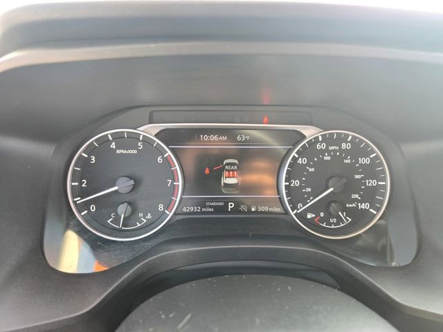 Used 2024 Nissan Rogue SV image 20