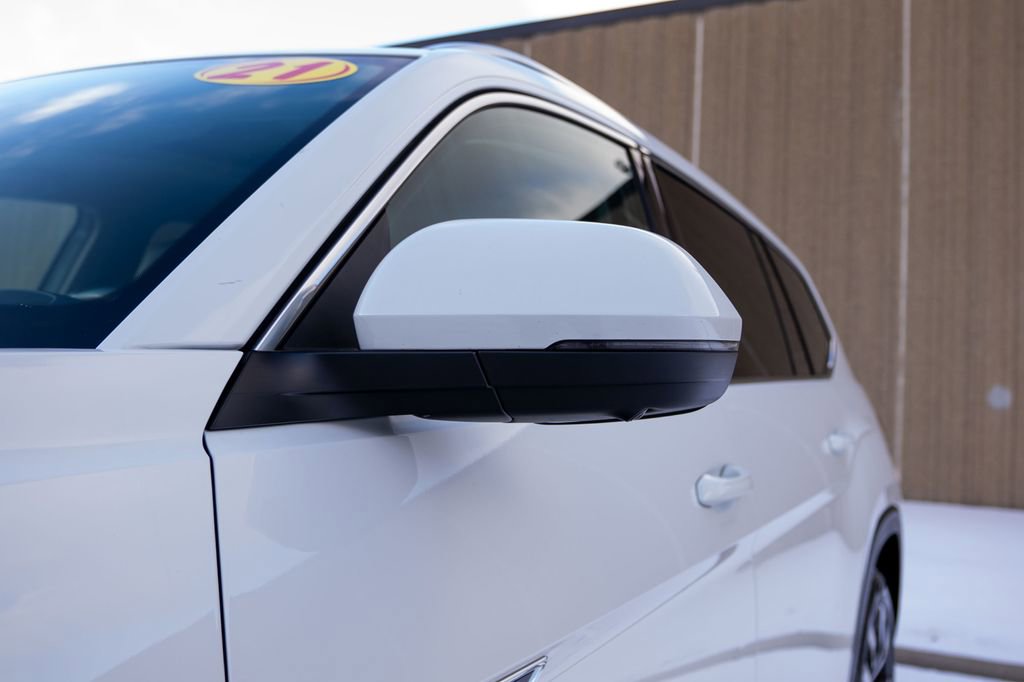 Used 2021 Volkswagen Atlas SEL Premium image 9