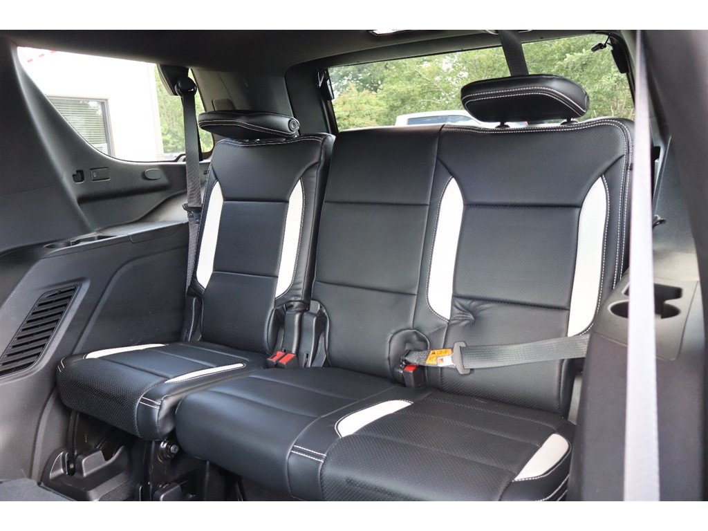 Used 2021 Chevrolet Tahoe LS AWD/4WD image 16