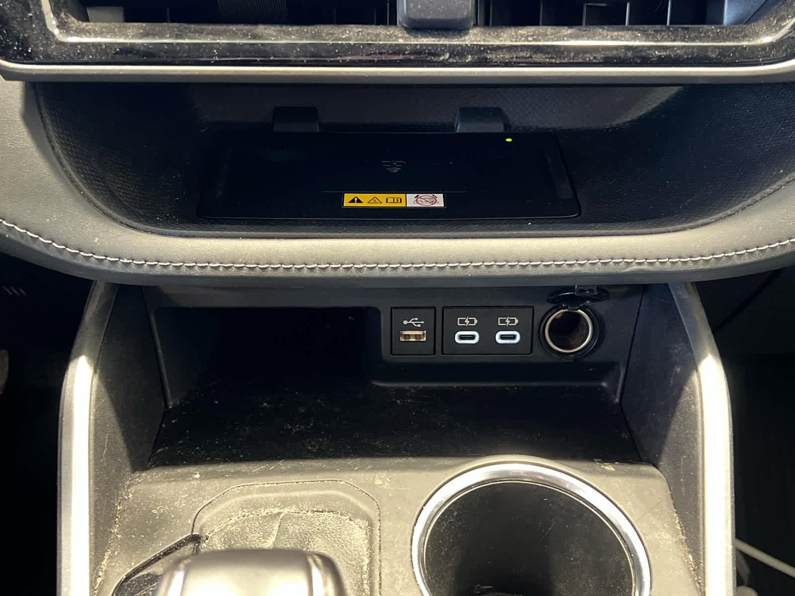 Used 2023 Toyota Highlander XLE AWD/4WD image 20
