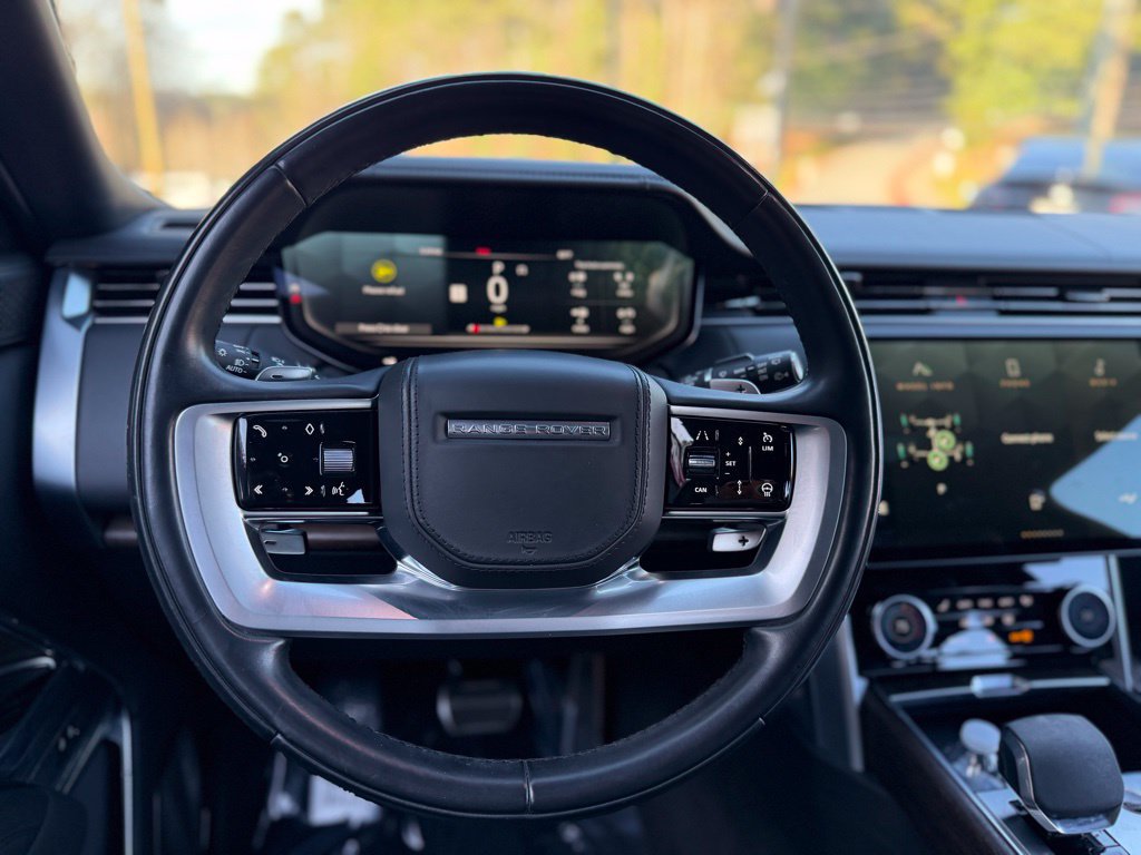 Used 2023 Land Rover Range Rover Autobiography AWD/4WD image 41