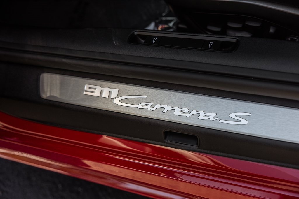 Used 2025 Porsche 911 Carrera S image 15