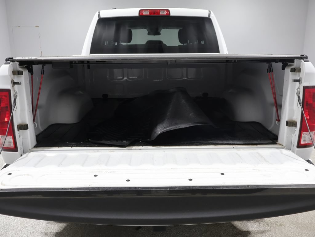 Used 2019 RAM 1500 Express AWD/4WD image 5
