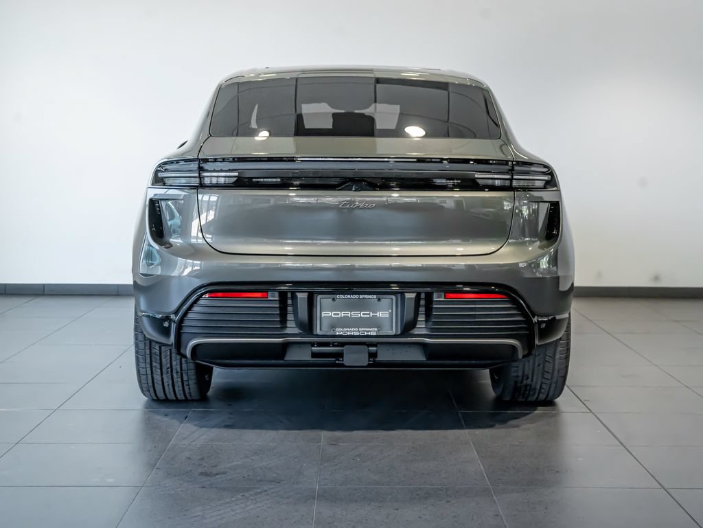 New 2026 Porsche Macan Turbo Electric AWD/4WD image 6