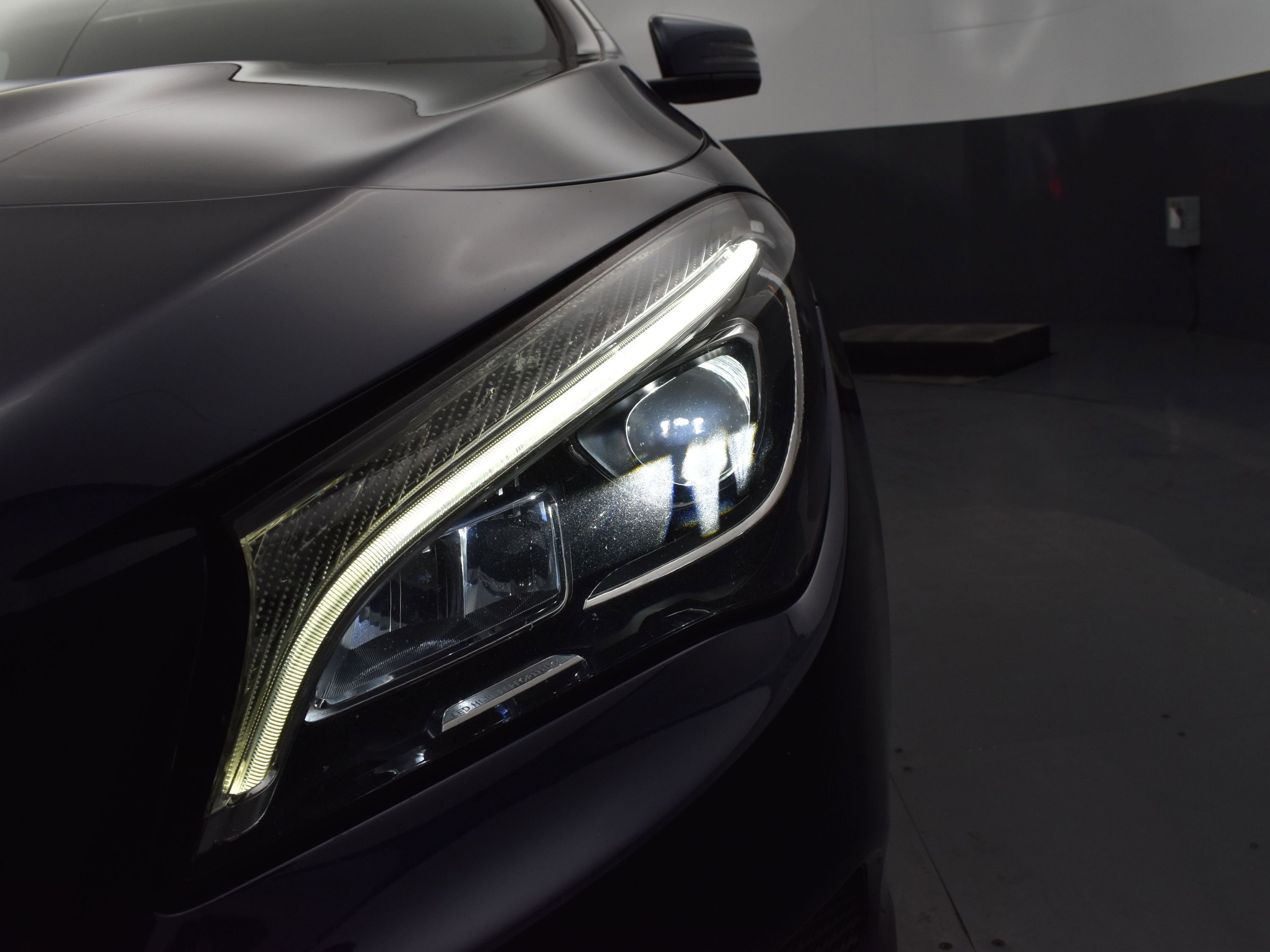 Used 2019 Mercedes-Benz CLA 250 4MATIC image 6