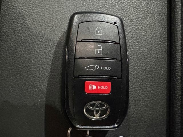 Certified 2025 Toyota Grand Highlander AWD image 25