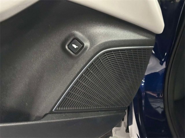 Used 2023 Acura MDX SH-AWD w/ Technology Package image 14