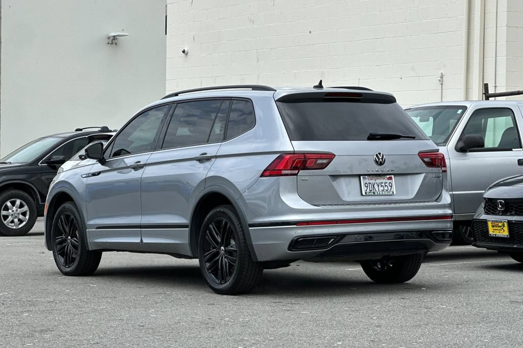 Used 2022 Volkswagen Tiguan SE R-Line AWD/4WD image 5