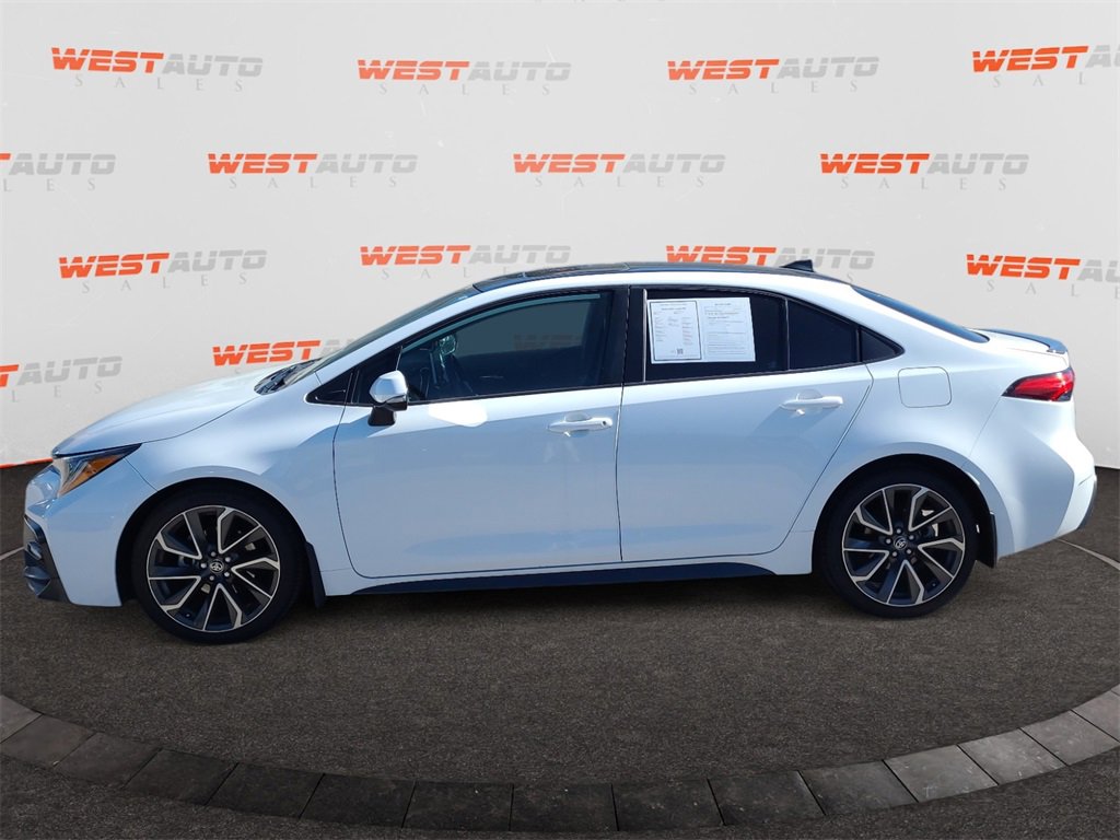Used 2022 Toyota Corolla XSE image 2