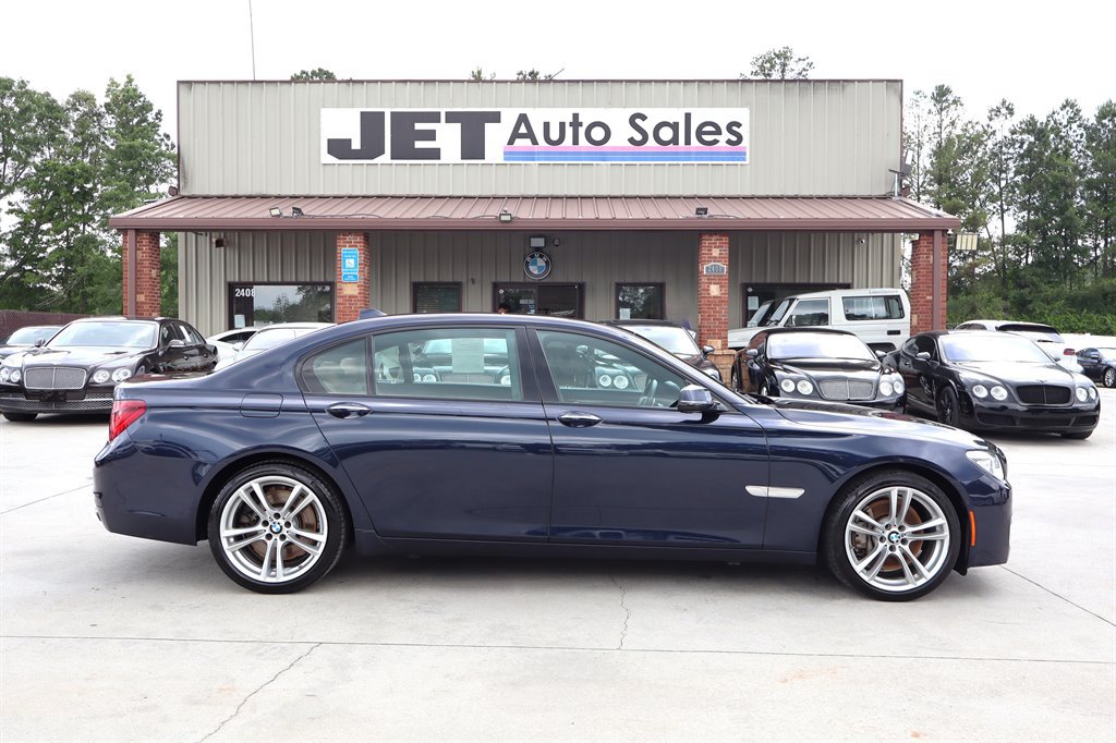 Used 2015 BMW 750Li RWD image 8