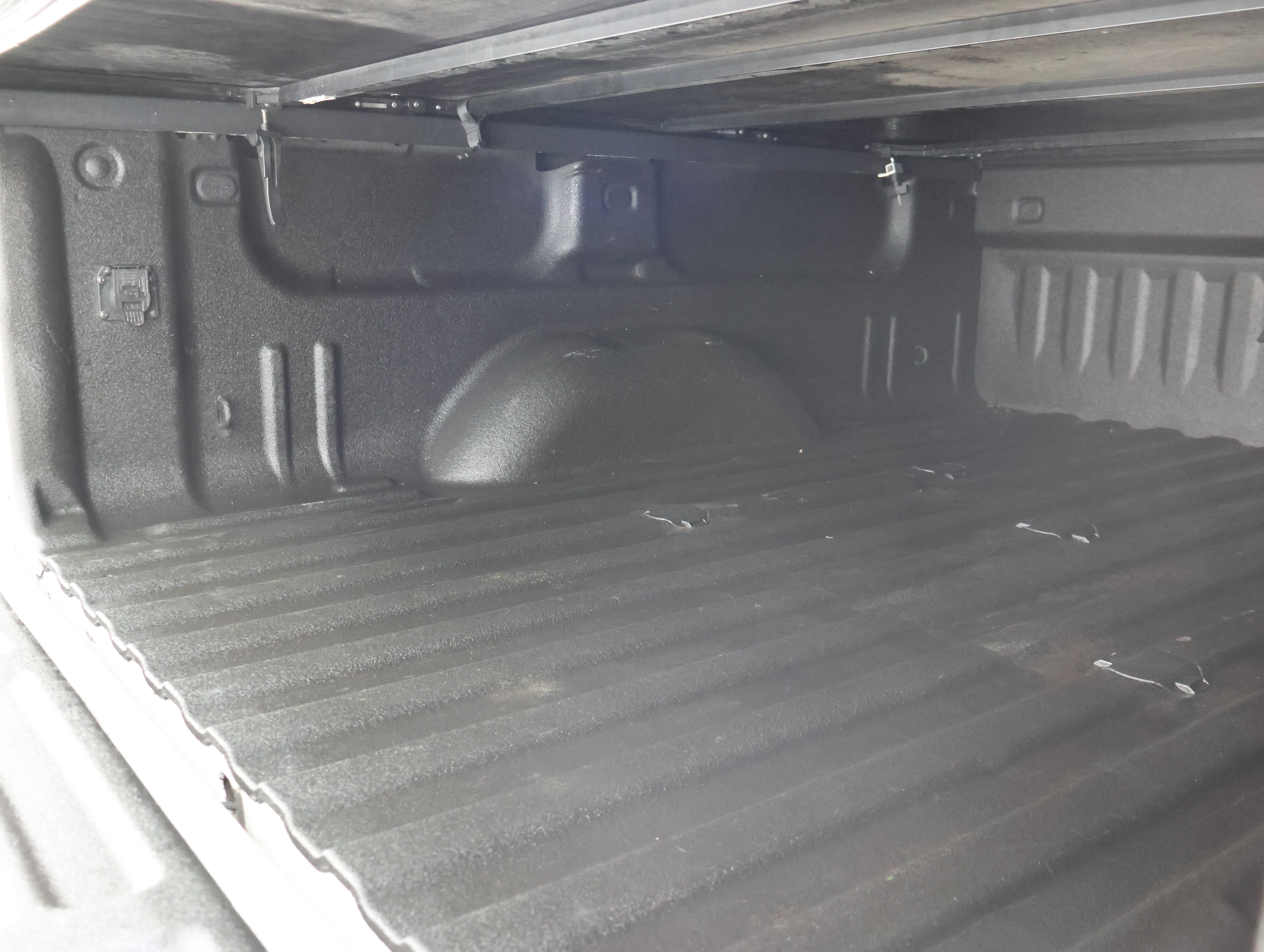 Used 2017 Chevrolet Silverado 2500 LT w/ LT Convenience Package AWD/4WD image 5