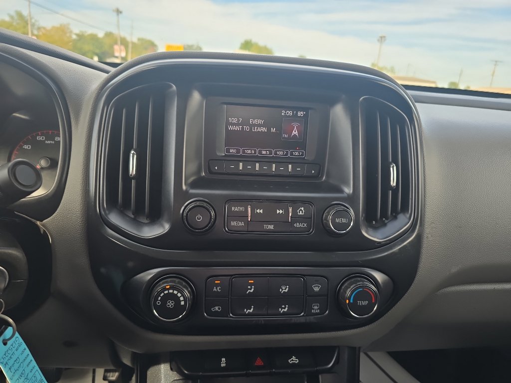 Used 2016 GMC Canyon 4x4 Extended Cab w/ Convenience Package image 19