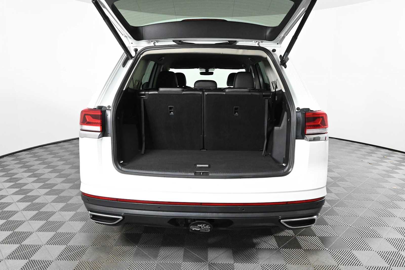 Used 2023 Volkswagen Atlas SE FWD image 7